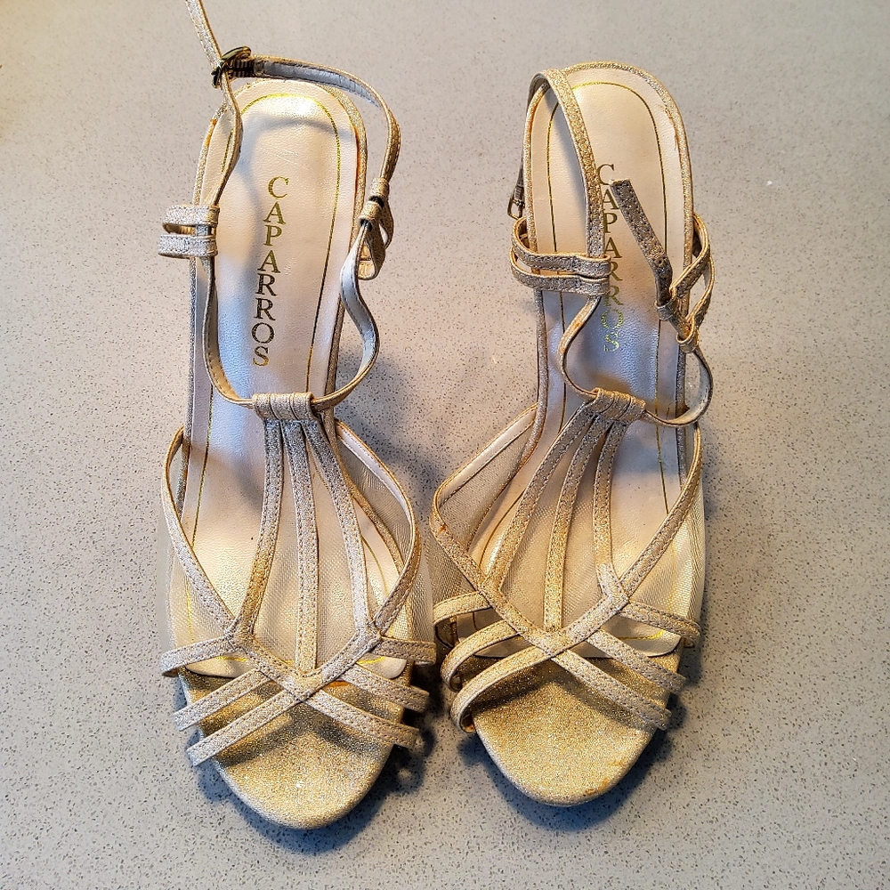 Caparros Gold Glitter Heels – Size 9B